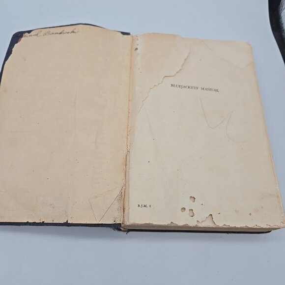 1940 US Navy Military The Blue Jackets Manual Book by CPT G.V. Stewart Softcover - Picture 2 of 14